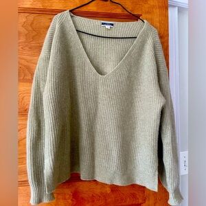 J Crew 100% Cashmere V Neck Green Sweater S